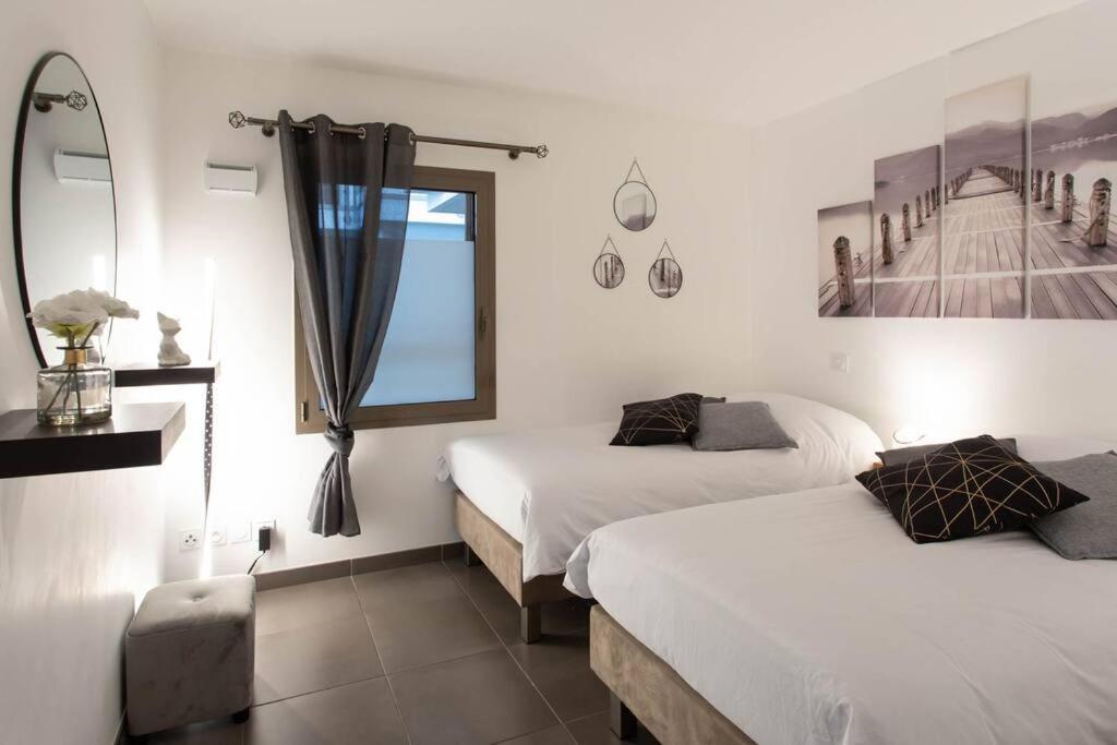 Апартаменти A7- 2 Bdr Sea & Mountain View - Ac, Parking, Pool & Terrace Антіб Екстер'єр фото